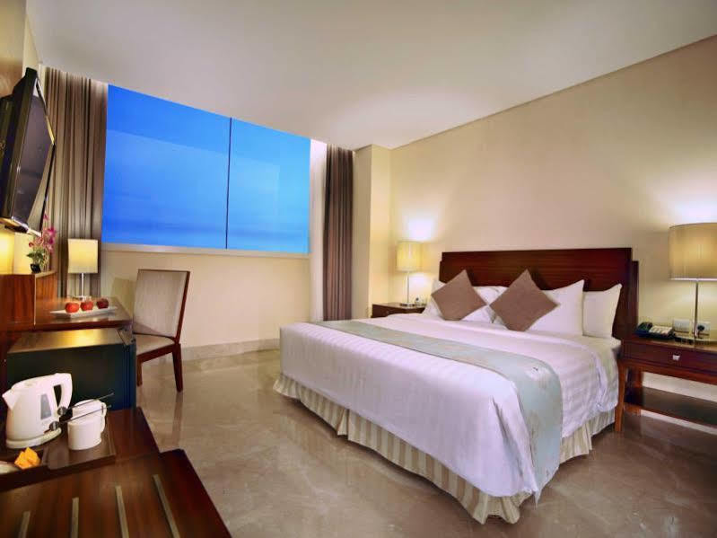Aston Samarinda Hotel And Convention Center Екстериор снимка